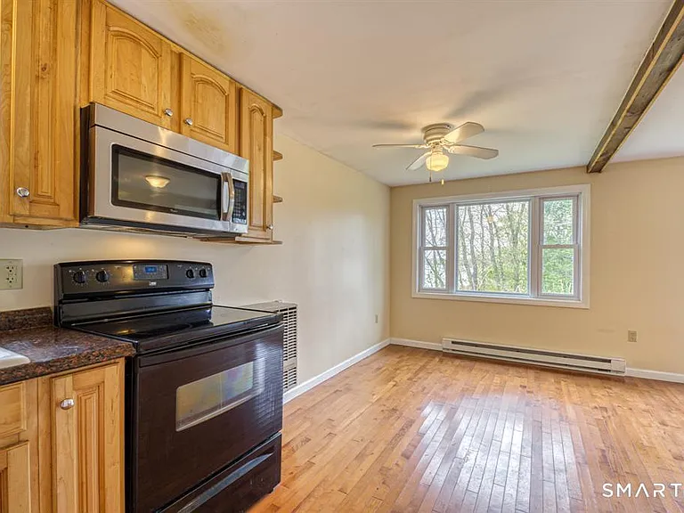 20 Lake View Ave — Photo 10