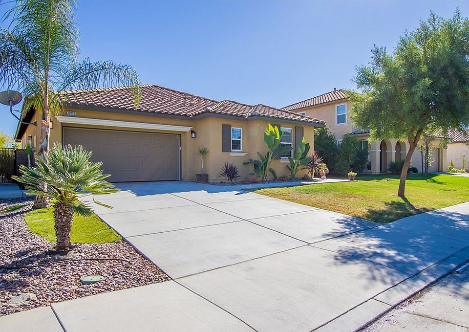 1st image of 30903 Moonflower Ln