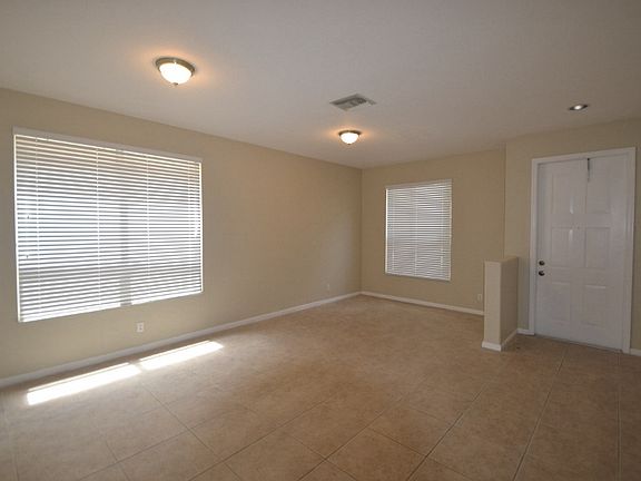 3rd image of 4294 Lake Lucerne Cir