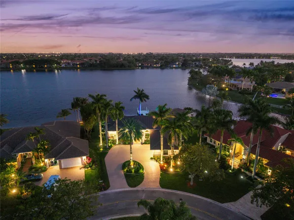 11940 NW 9th Street, Coral Springs, FL 33071