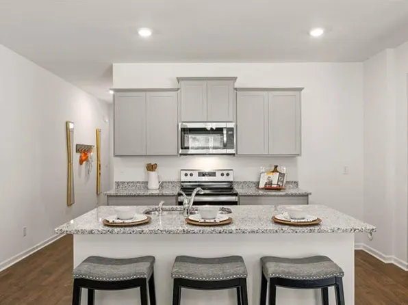 3076 Yellowhammer Dr, Marietta, GA 30064