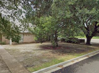 2500 Hickory Dr, College Station, TX 77840