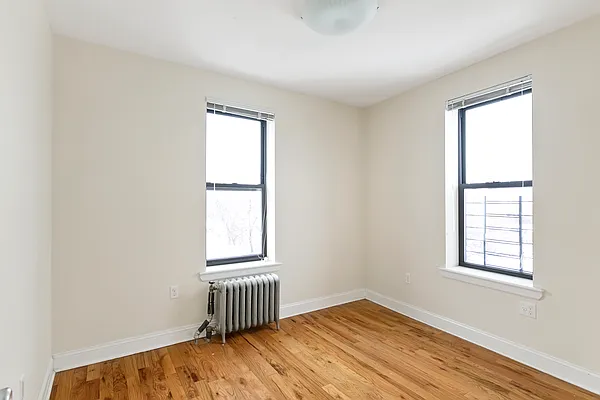 Rented by Compass | media 18