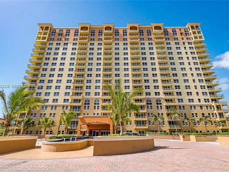 2080 S Ocean Dr #CU-804 — Photo 4