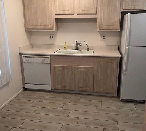 3rd image of 10020 W Coggins Dr