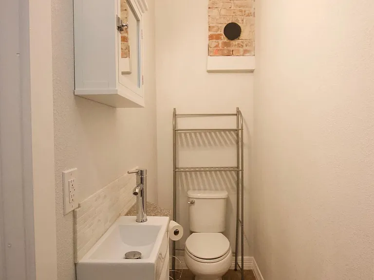 634 S Quaker Ave — Photo 22