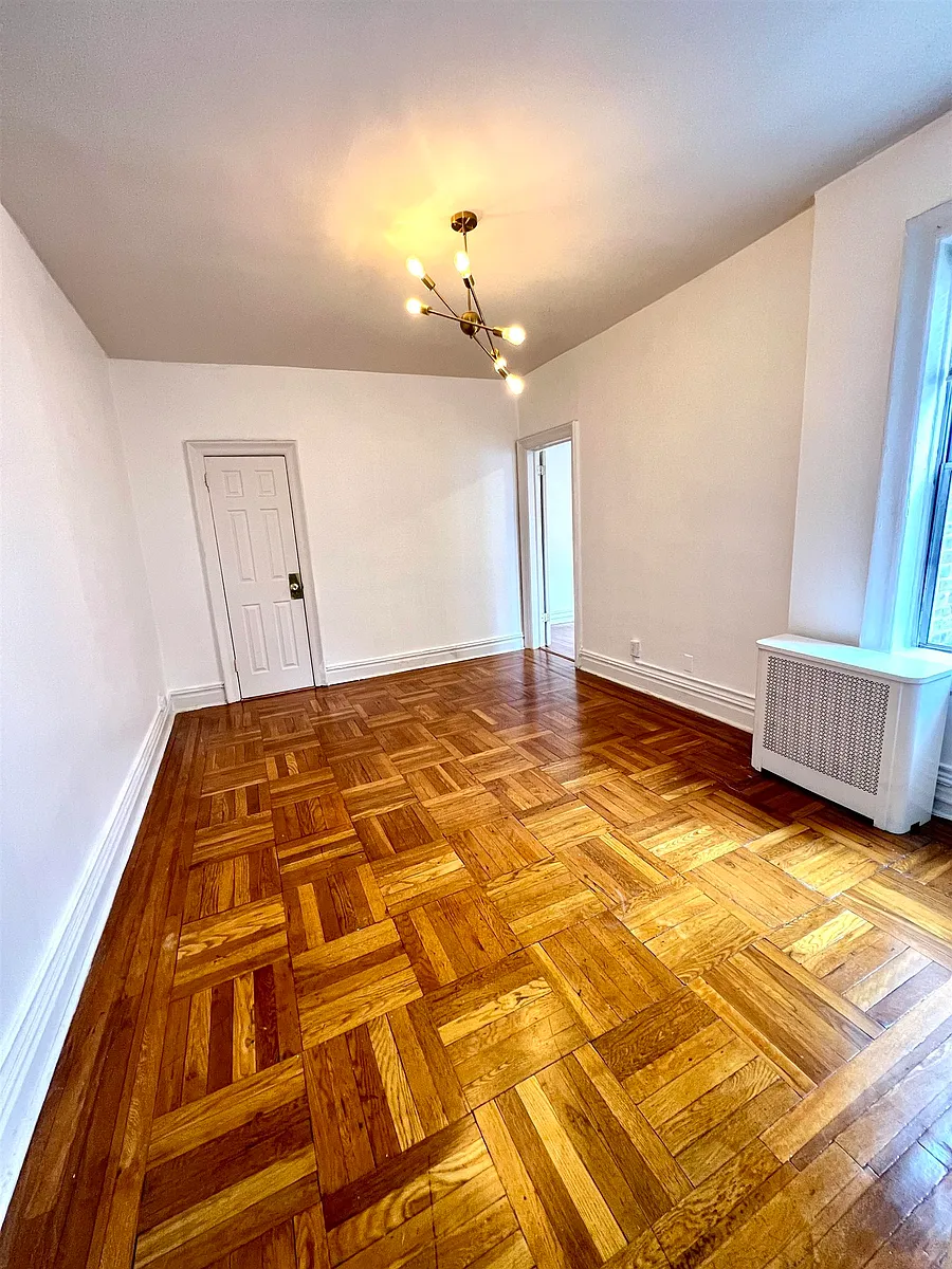 Building Photo - 57 Corbin Ave #45