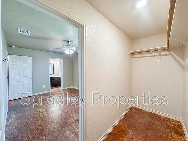1013B Llano Ct — Photo 13