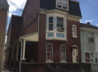 654 W College Ave Floor 2, York, PA 17401