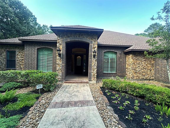 3rd image of 10137 Crown Ranch Blvd