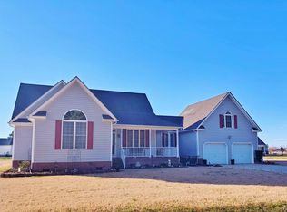 998B Perkins Ln, Elizabeth City, NC 27909