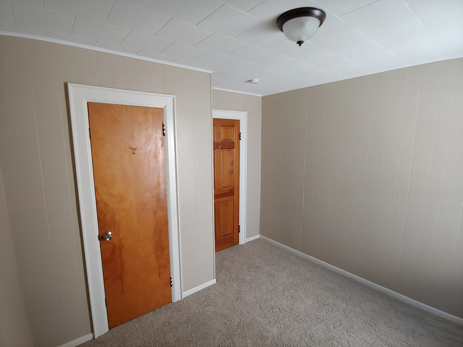 Flohr Ave, West Seneca — Photo 1