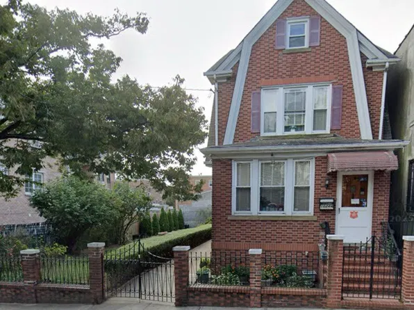 10244 47th Avenue, Corona, NY 11368