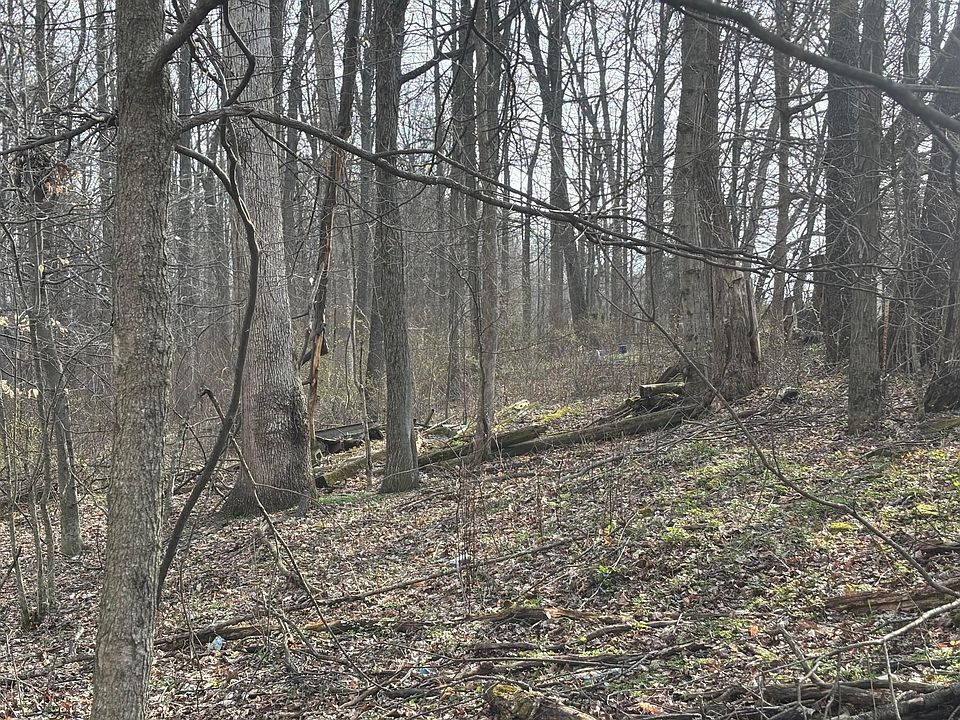 2nd image of 17951 E Shady Ln