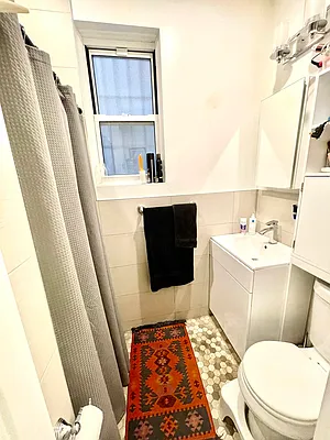 Rented by Pear NYC LLC | media 57