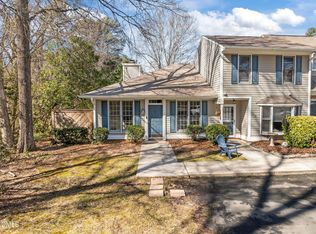 10 Forest Oaks Dr, Durham, NC 27705