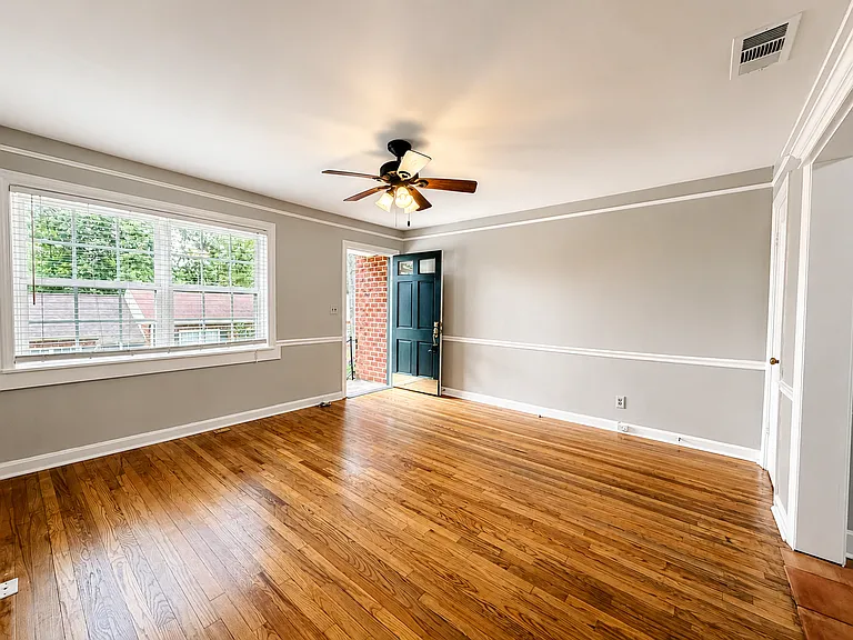 2934 Davis St SE — Photo 5