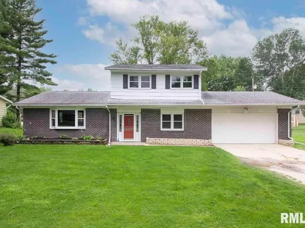 2 Cottonwood Ln, Colona, IL 61241
