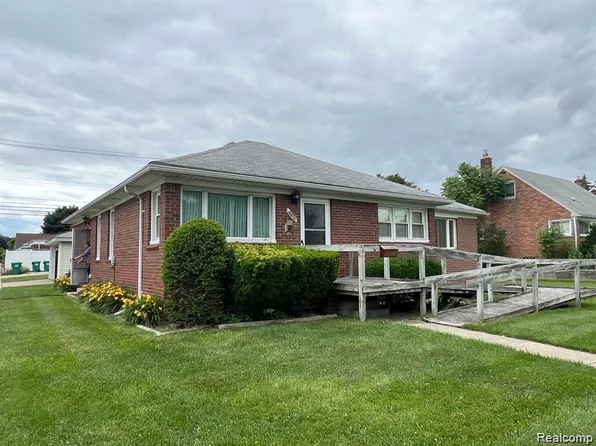 6007 Inkster Rd, Garden City, MI 48135
