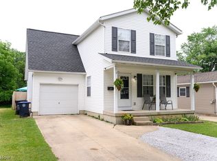 407 High Grove Blvd, Akron, OH 44312