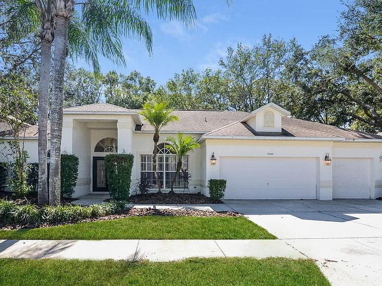 21402 Preservation Dr — Photo 1