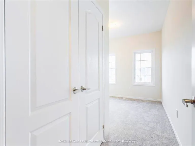 8317 Mulberry Dr — Photo 32