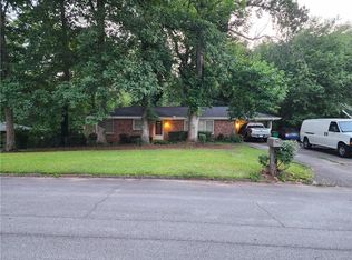 441 Hammett Dr, Decatur, GA 30032