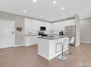 131 Lorhan Dr #131, Piscataway, NJ 08854
