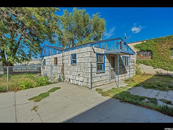 2nd image of 159 W Stratford Ave