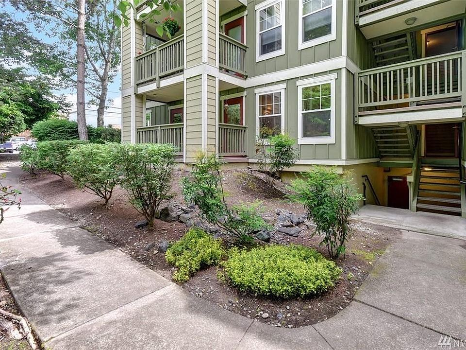 1st image of 7711 NE 175th St #310