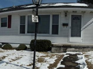 227 Efaw Ave, Saint Clairsville, OH 43950