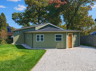 806 Peter St, McHenry, IL 60051