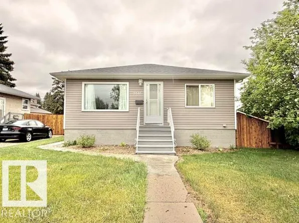 5611 51st Ave, Camrose, AB T4V 0W3