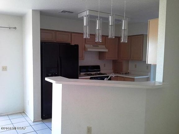 2nd image of 1180 N Amberbrooke Ave