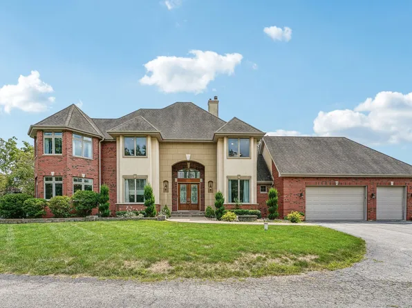 23120 S Hidden Lake Trl, Crete, IL 60417