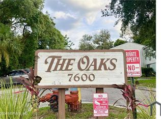 730 Oaks Field Rd, Jacksonville, FL 32211