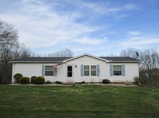 960 Ambrose Wright Rd, Falmouth, KY 41040