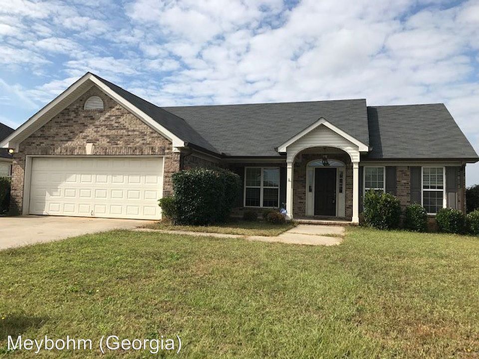 1st image of 3493 Essex Pl