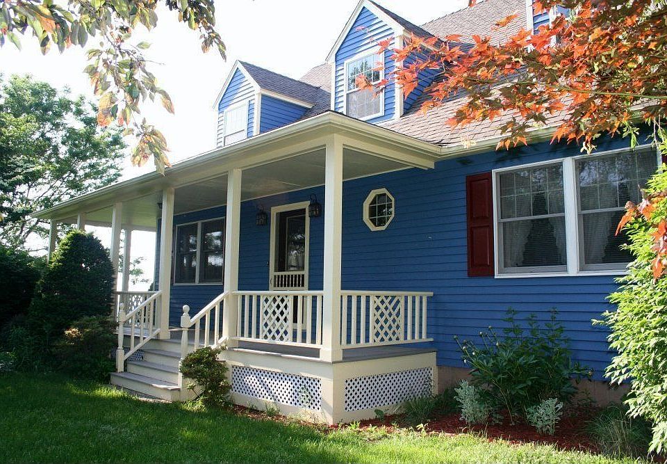 For Sale: 15 North Branford Rd, Wallingford, CT 06492