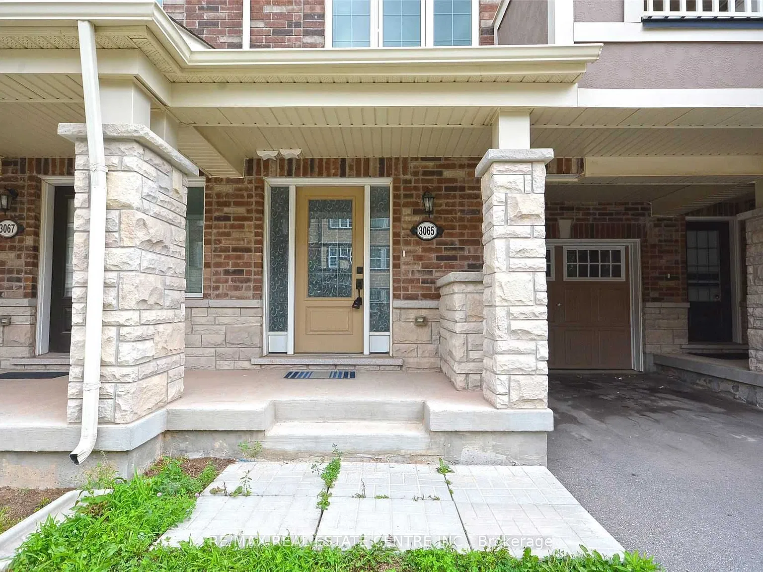 2 bed, $3,200 — Photo 2