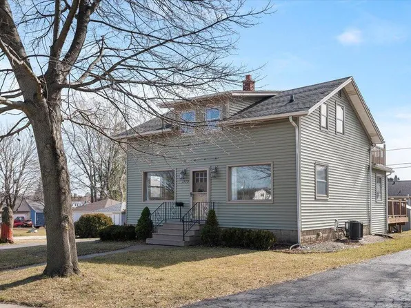 1719 Rawson AVENUE, South Milwaukee, WI 53172