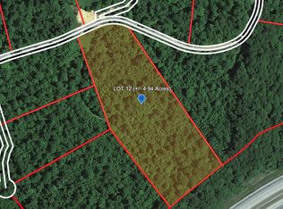 560 Flatwoods Rd, Shady Spring, WV 25918