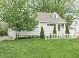 3719 Walter Rd, North Olmsted, OH 44070