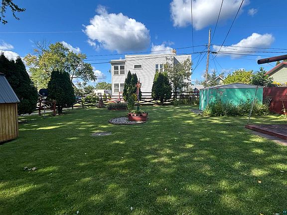 4th image of 2441 Ogden Ave