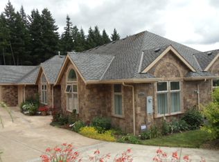 16556 S Edenwild Ln, Oregon City, OR 97045