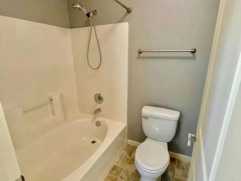 12947 NW Clement Ln — Photo 31
