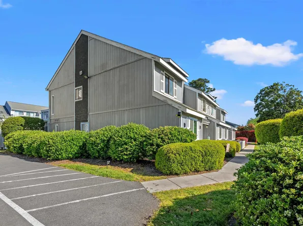 3700 Golf Colony Lane #4F, Little River, SC 29566