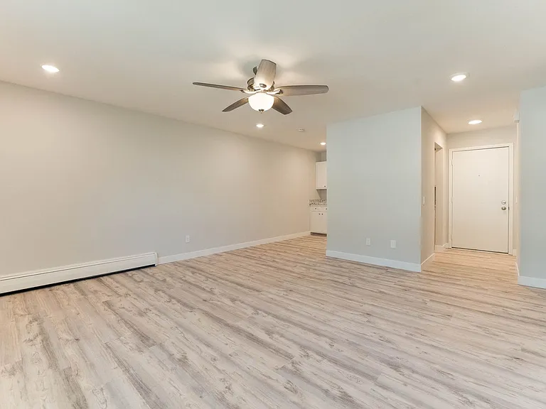 Ashford Residence — Photo 16
