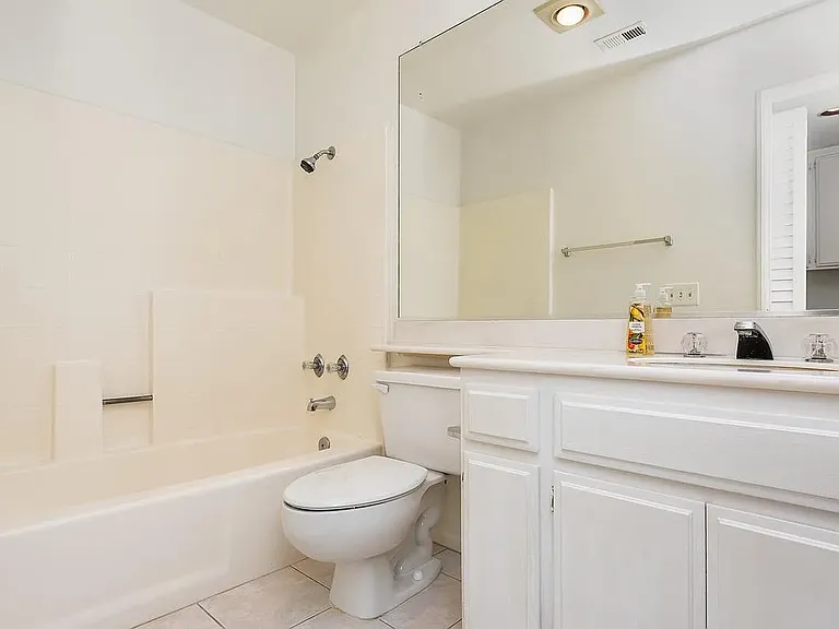 8182 Mainsail Dr #102 — Photo 5