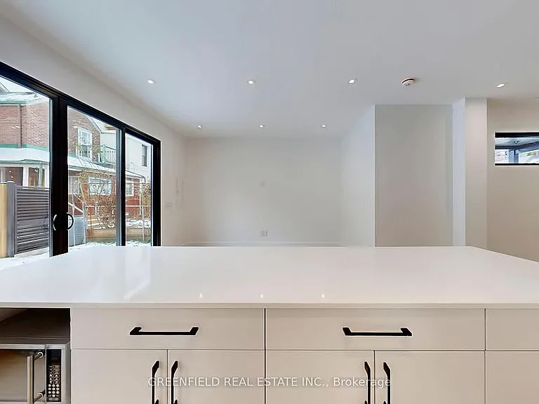 168 Pearson Ave #L — Photo 8